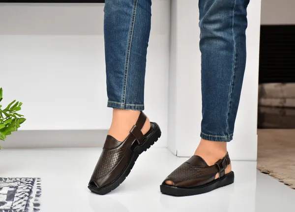 Brown_Synthetic_Casual_Sandal_For_Men