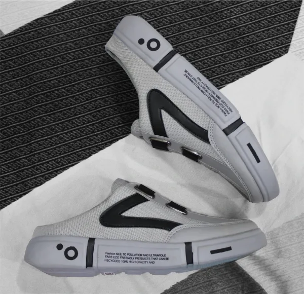 Grey_Mesh_Sports_Shoes_For_Men