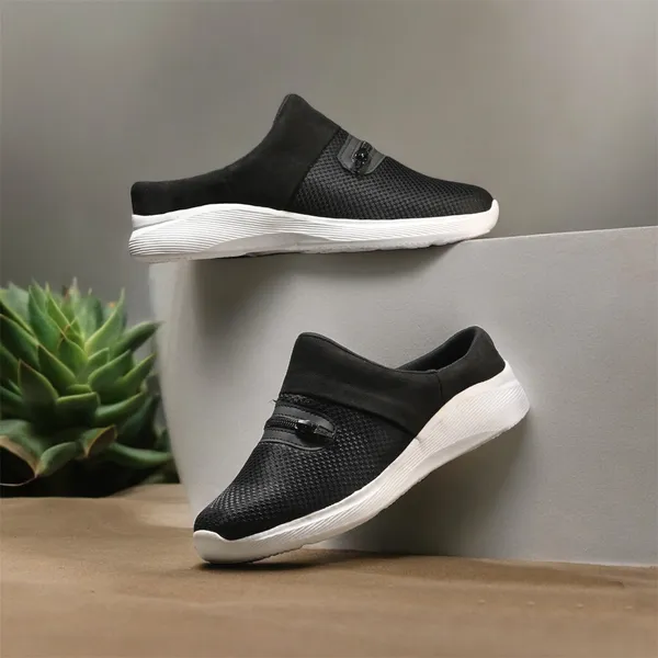 Blak_Mesh_Sports_Shoes_For_Men