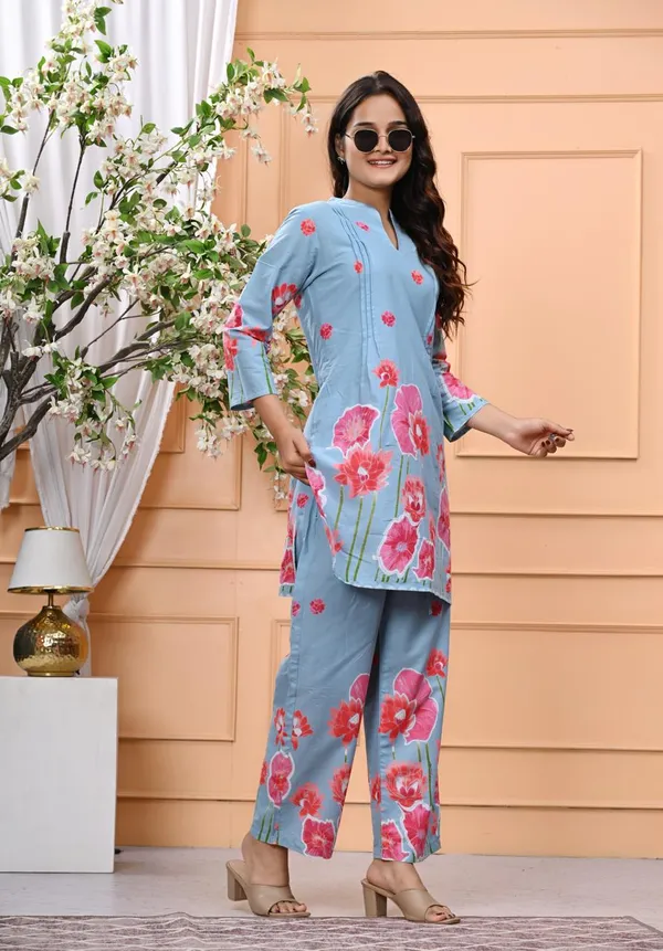 Lavender_Bloom_Printed_Cotton_Kurta_Set_For_Women