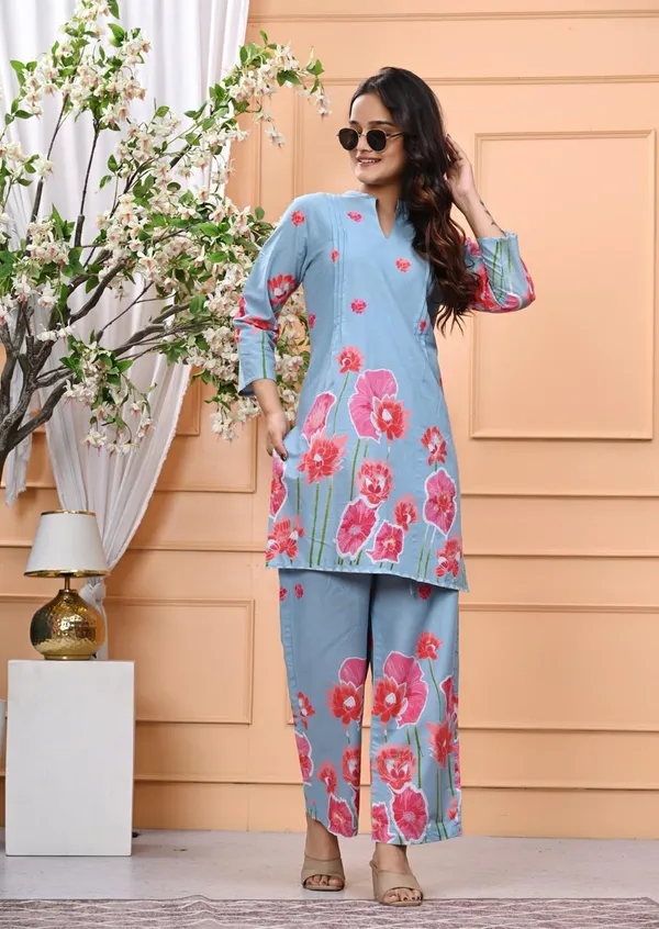 Lavender_Bloom_Printed_Cotton_Kurta_Set_For_Women