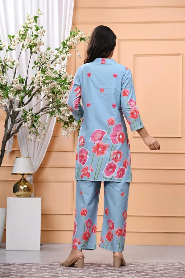 Lavender_Bloom_Printed_Cotton_Kurta_Set_For_Women