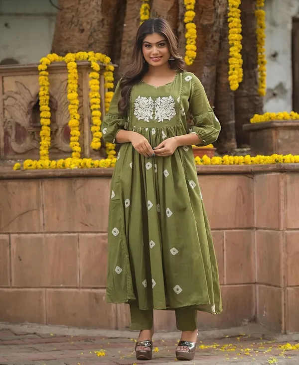 Green_Premium_Regular_Fit_Cotton_A_Line_Kurti_Set_For_Women