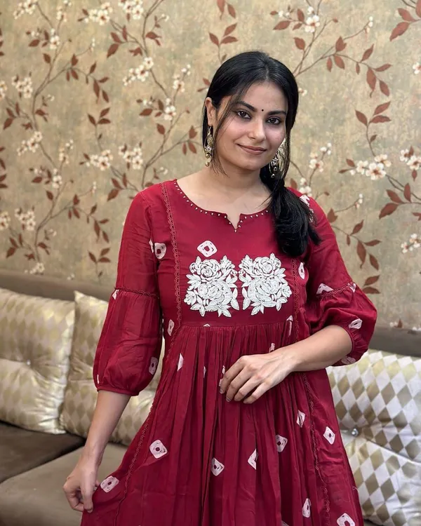Red_Premium_Regular_Fit_Cotton_A_Line_Kurti_Set_For_Women