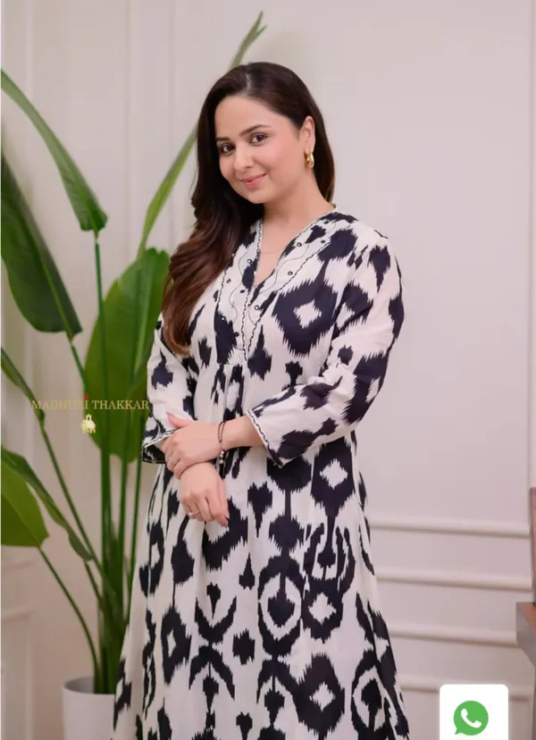 Multicolor_Special_Regular_Fit_Premium_Cotton_Suit_Set_For_Women