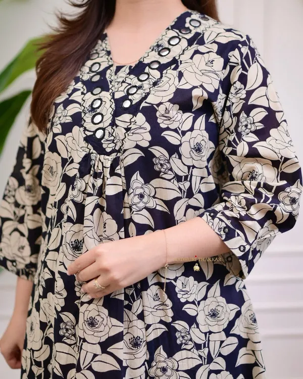 Multicolor_Special_Premium_Cotton_Suit_Set_For_Women