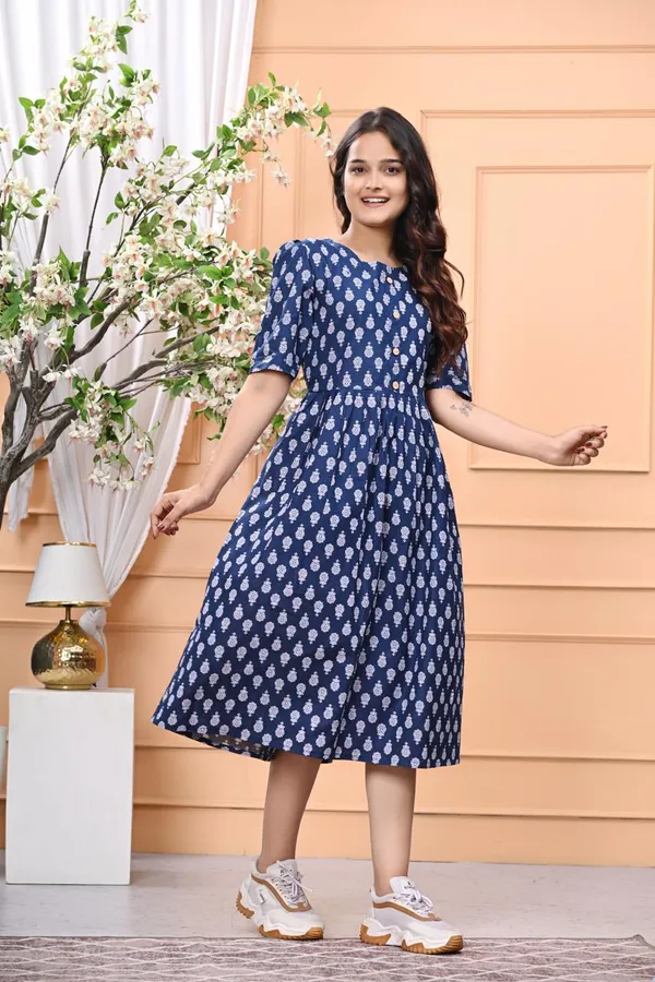 Blue_New_Trending_Middi_For_Women