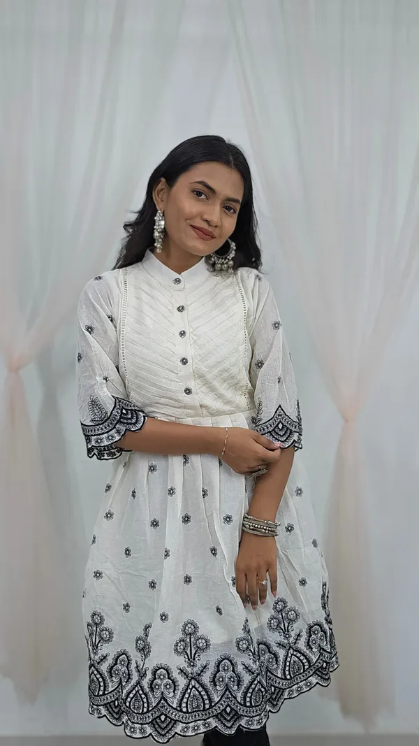 Ivory_&_Black_Embroidered_Tunic_With_High_Collar