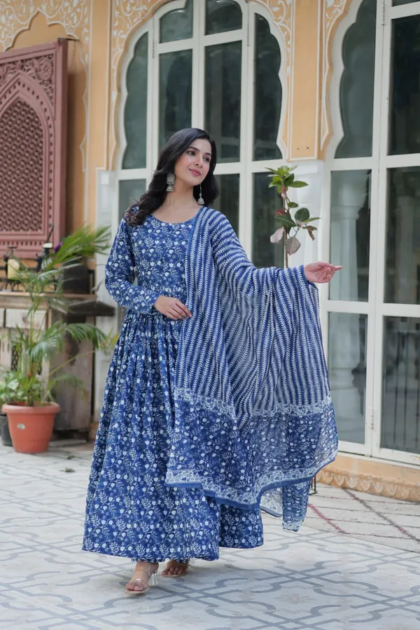 Blue_Petal_Kurti_Set