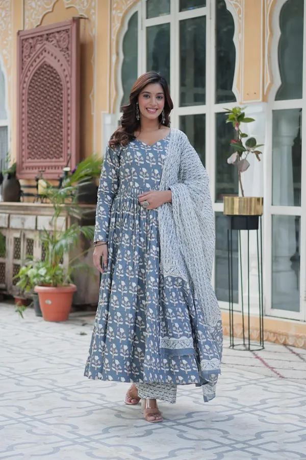 Grey_Grace_Cotton_Ensemble