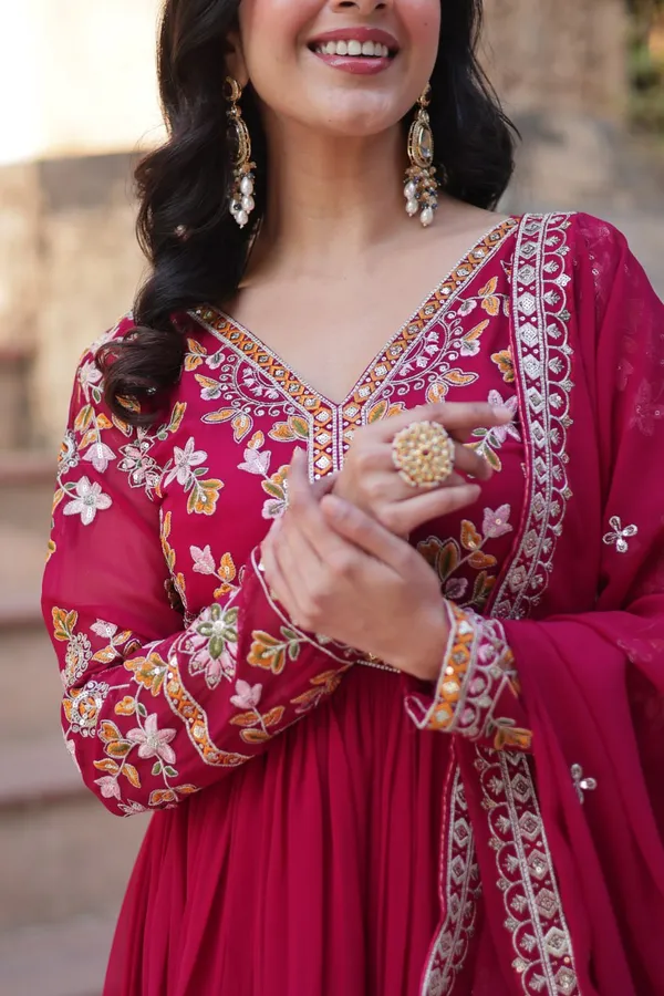 Crimson_Glow_Zari_Gown