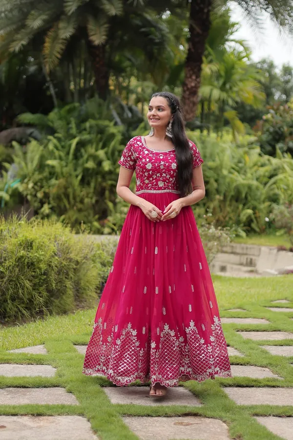 Crimson_Bloom_Zari_Sequined_Gown
