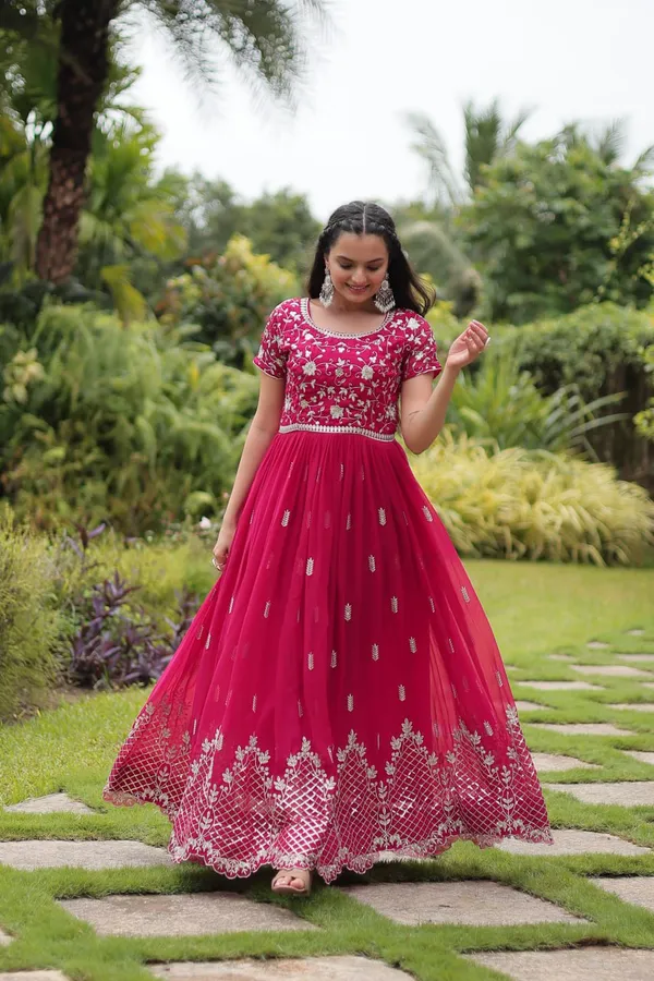 Crimson_Bloom_Zari_Sequined_Gown