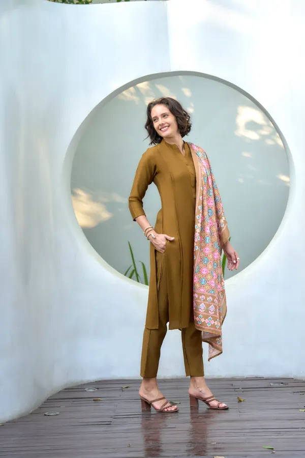 Dark_Mustard_Embroidered_Vatican_Kurti_Set_With_Light_Organza_Dupatta_For_Women