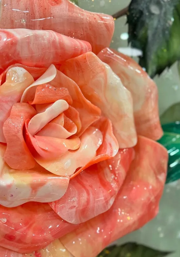 Resin_floral_painting_/_face_painting__/_couple_paintng_frame