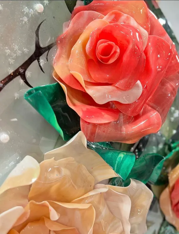 Resin_floral_painting_/_face_painting__/_couple_paintng_frame