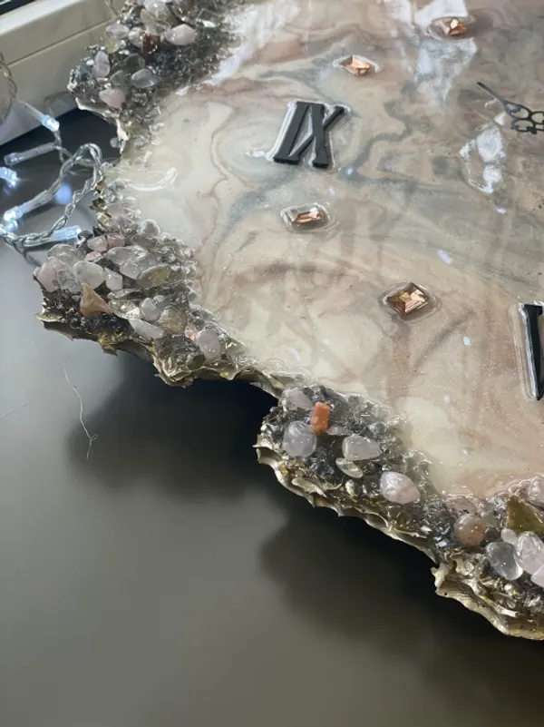 Pink_Wood_&_Resin_Premium_Agate_Marble_Pattern_Luxury_Crystal_Abstract_Epoxy_Wall_Clock_For_Home_Decor