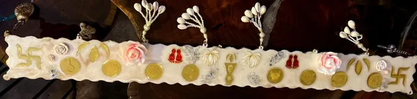 Diwali_housewarming_Door_hanging_Decor_gift,_hamper,_wedding
