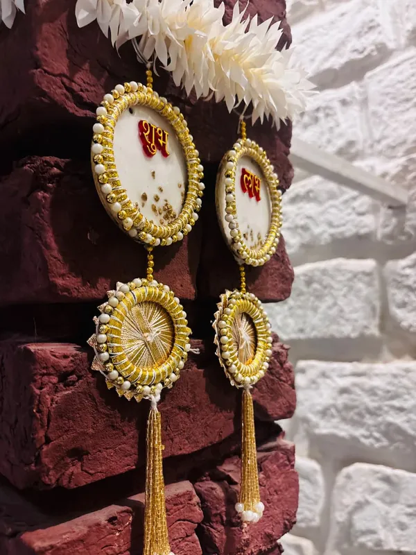 Diwali_housewarming_Shubh_Labh_door_hanging_Decor_gift,_hamper_wedding