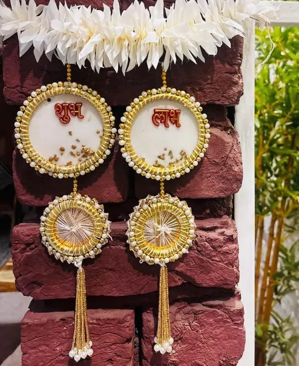 Diwali_housewarming_Shubh_Labh_door_hanging_Decor_gift,_hamper_wedding