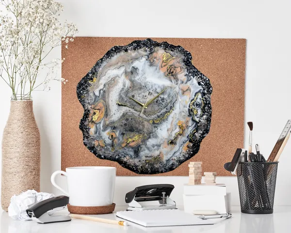 Multicolor_Wood_&_Resin_Epoxy_Hand_Work_Wall_Clock