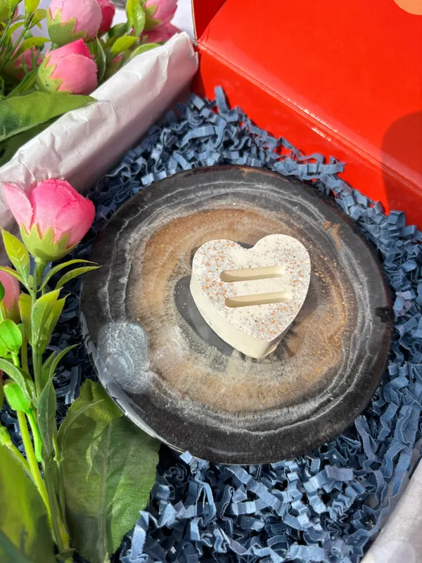 Multicolor_Wood_&_Resin_Personalized_Wedding_Tray_With_Ring_Holders