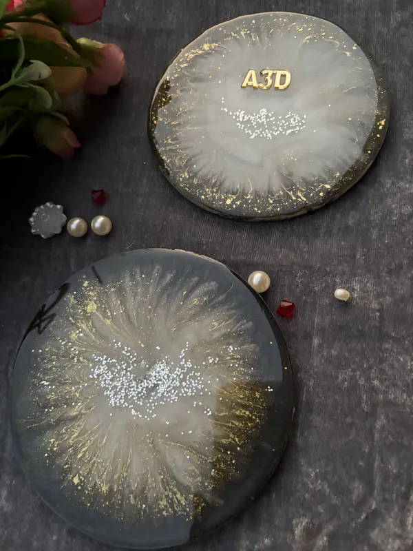 Multicolor_Wood_&_Resin_Personalized_Round_Coaster_-_Custom_Epoxy_Coaster_For_Elegant_Gift
