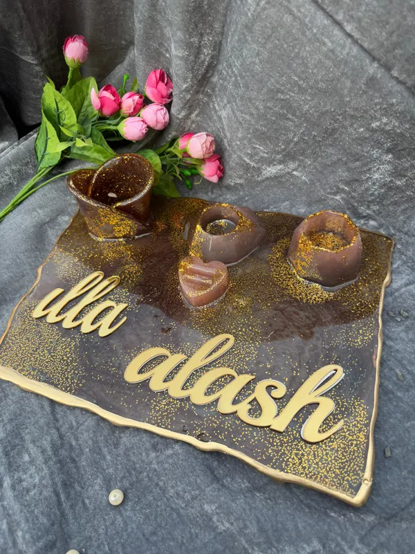 Multicolor_Wood_&_Resin_Personalized_Wedding_Tray_With_Ring_Holders