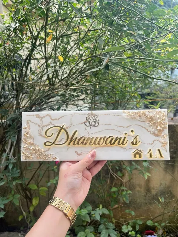 Multicolor_Wood_&_Resin_Customized_Nameplate