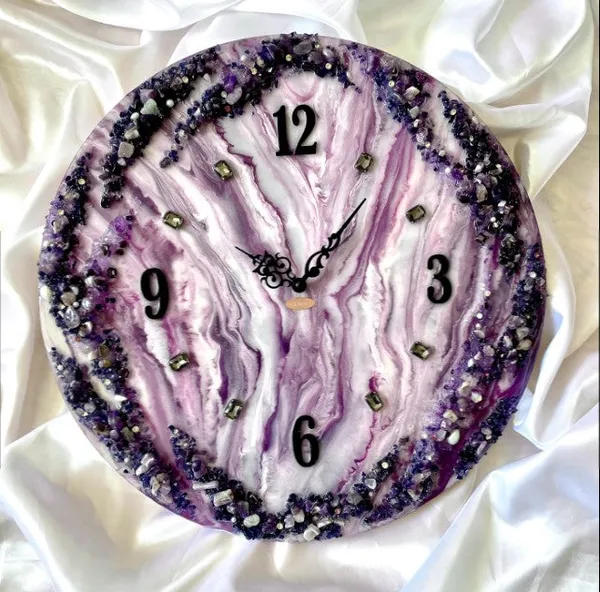 Multicolor_Wood_Handmade_Wall_Clock_With_Purple_Coated_Glittered_Crystals_And_Small_Pieces_Of_Glass_High_Quality_Glorious_Piece