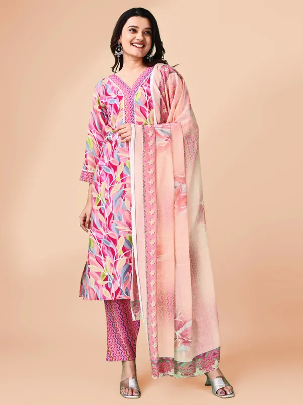 Woman_Cotton_Digital_Print_Kurti-Pant-_Dupatta