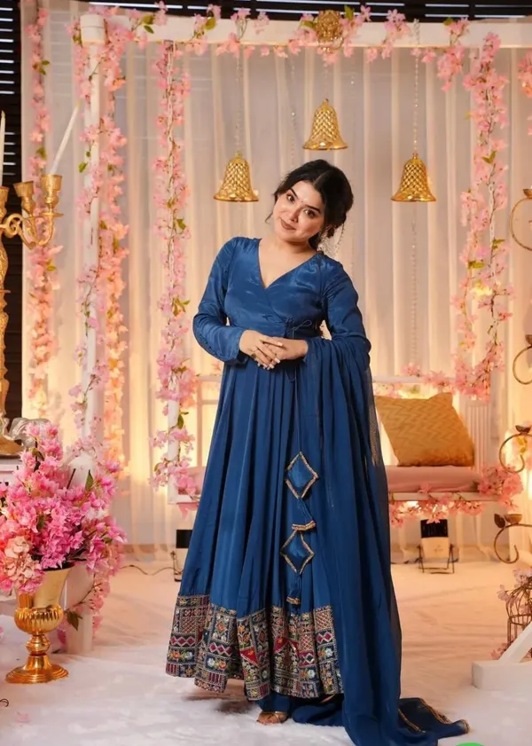 Navy_Blue_anarkali_kurta_with_dupatta_suit