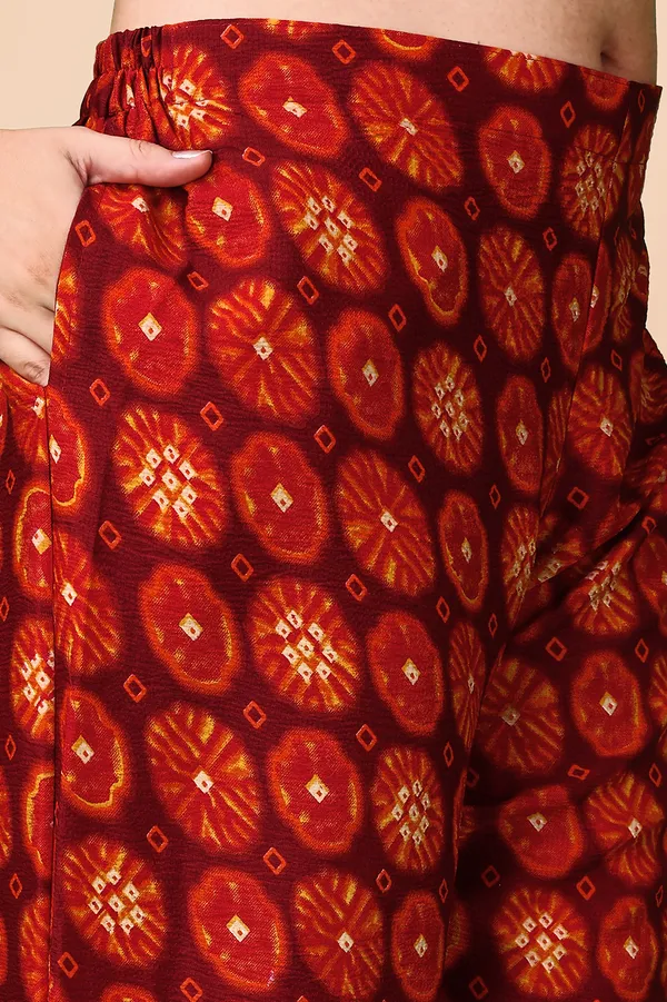 Woman_Red_Gota_Pati_Printed_Kurti_Pant