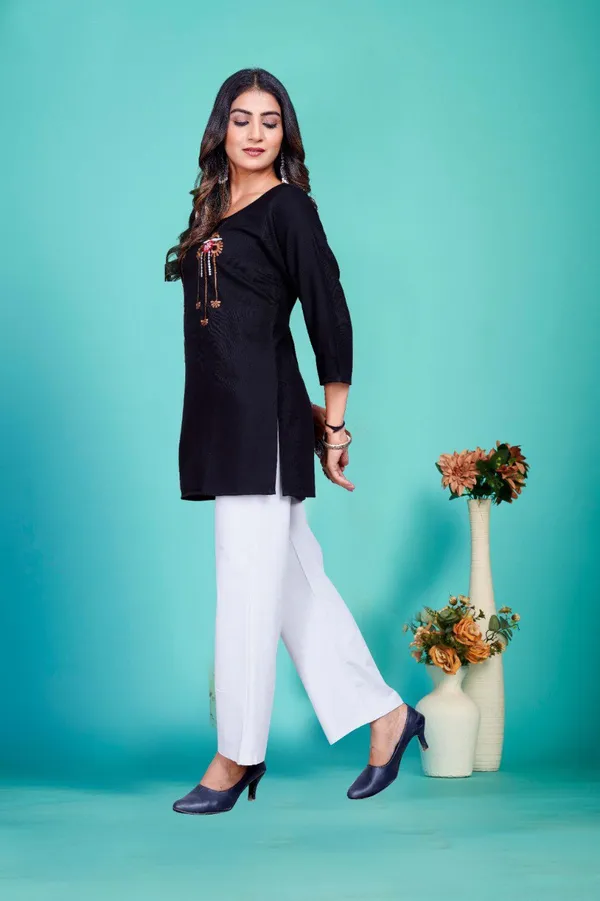 Black_Embroidered_Tunic