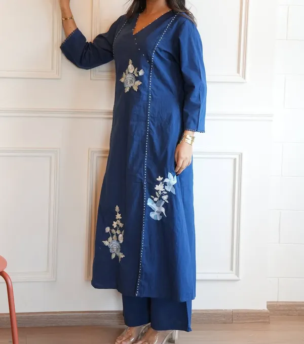 Blue_Embroidered_Kurta_Set