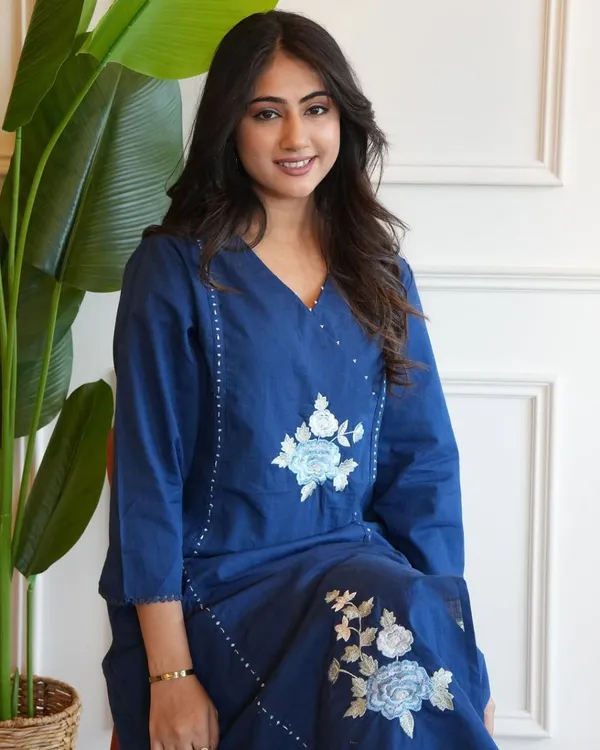 Blue_Embroidered_Kurta_Set