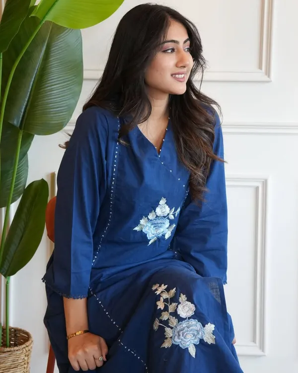 Blue_Embroidered_Kurta_Set