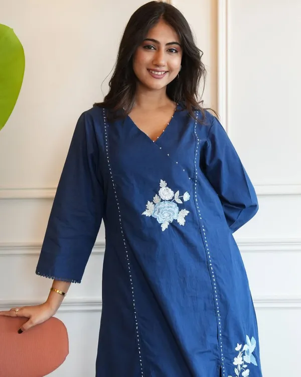 Blue_Embroidered_Kurta_Set