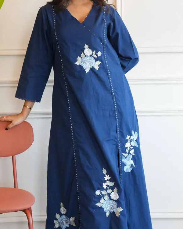Blue_Embroidered_Kurta_Set