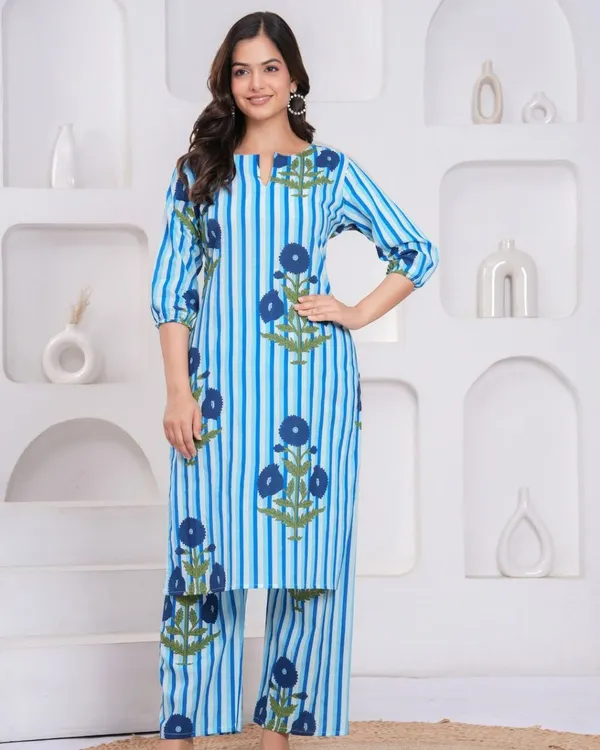 Blue_Floral_Striped_Kurta_Set