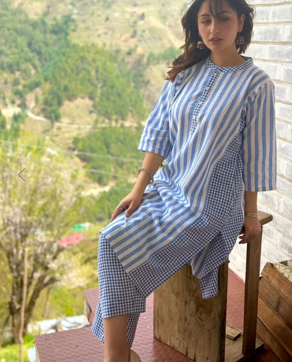 Blue_Striped_Checkered_Kurta_Set