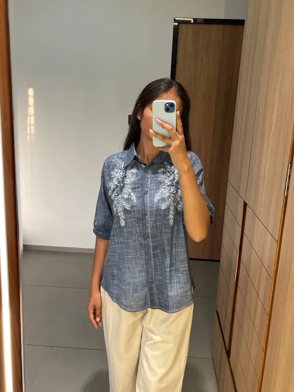 Blue_embroidered_shirt