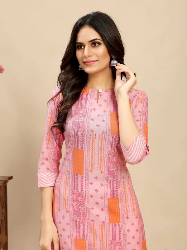 Pink_Cotton_Floral_Block_Printed_Kurti_Pair