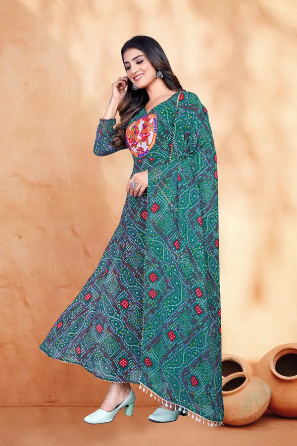 Embroidered_Green_Navratri_Gown_With_Dupatta_Set