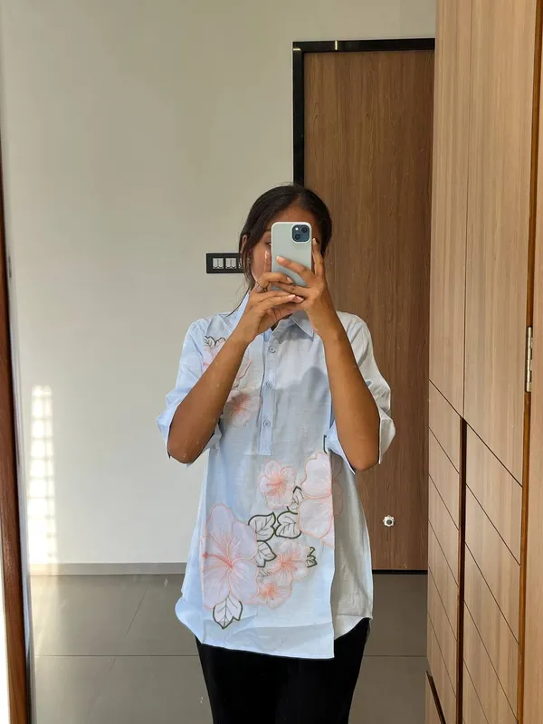 Floral_Embroidered_SkyBlue_Top