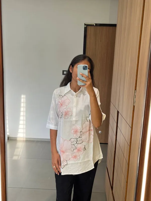 Floral_Embroidered_White_Top