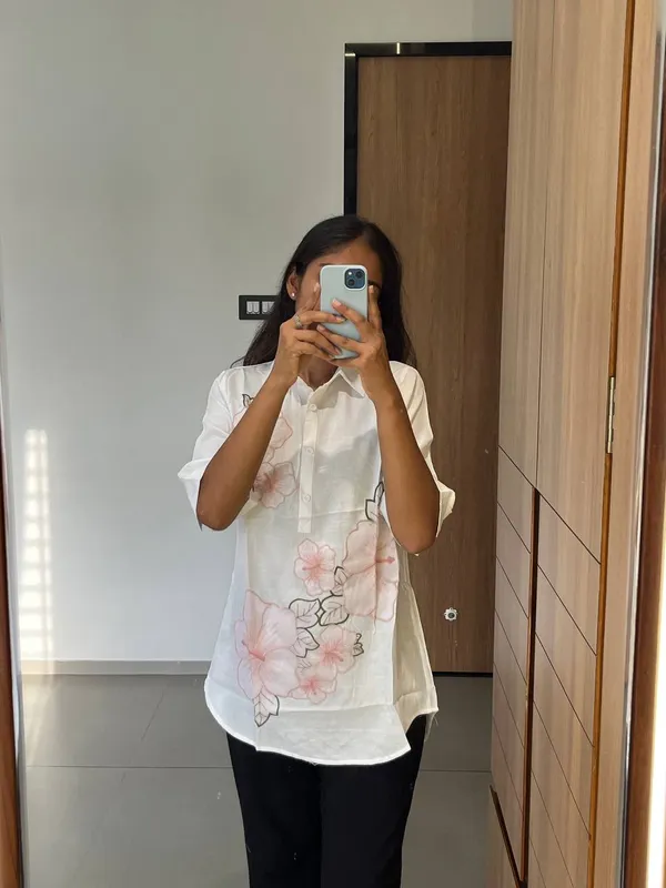Floral_Embroidered_White_Top
