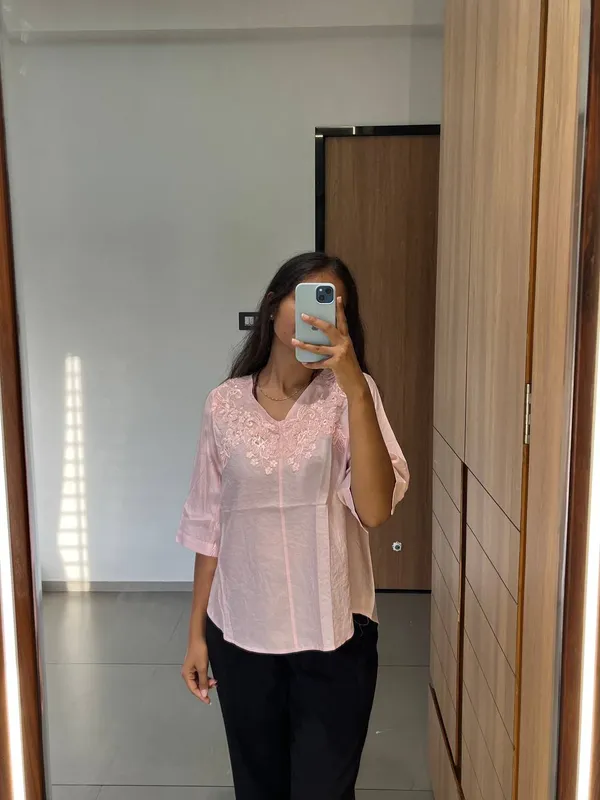 Ligth_Pink_Embroidered_V-Neck_Top