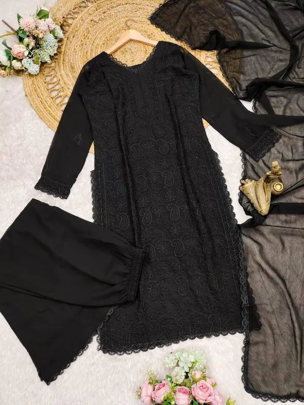 Black_Embroidered_Kurta_Palazoo_with_Dupatta