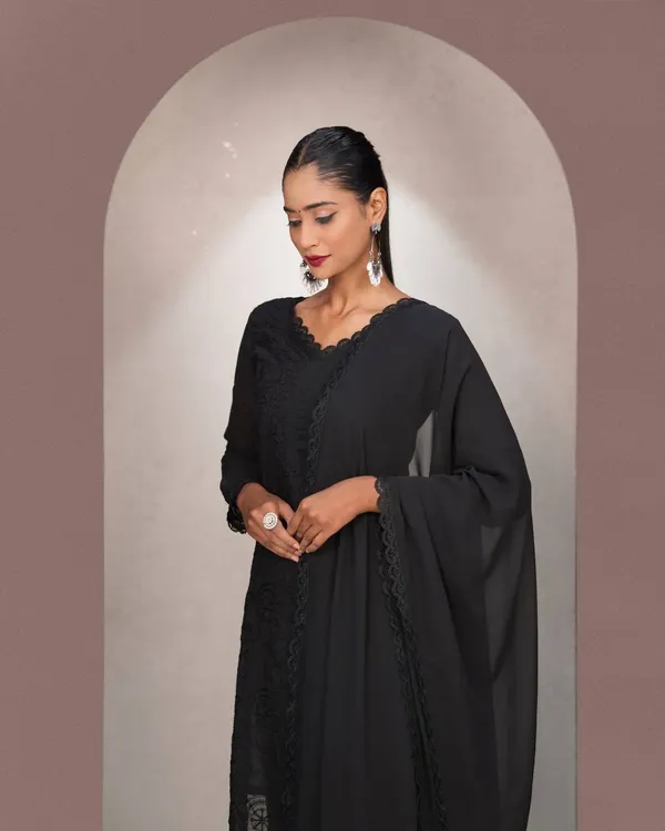 Black_Embroidered_Kurta_Palazoo_with_Dupatta
